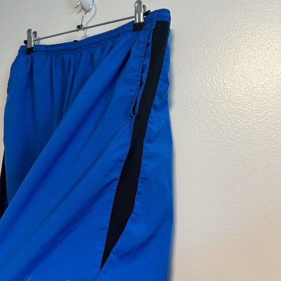 Nike Men's Dri Fit Running Blue Shorts Size L - Picture 5 of 9